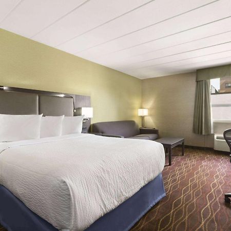 Days Inn By Wyndham Οττάβα Εξωτερικό φωτογραφία