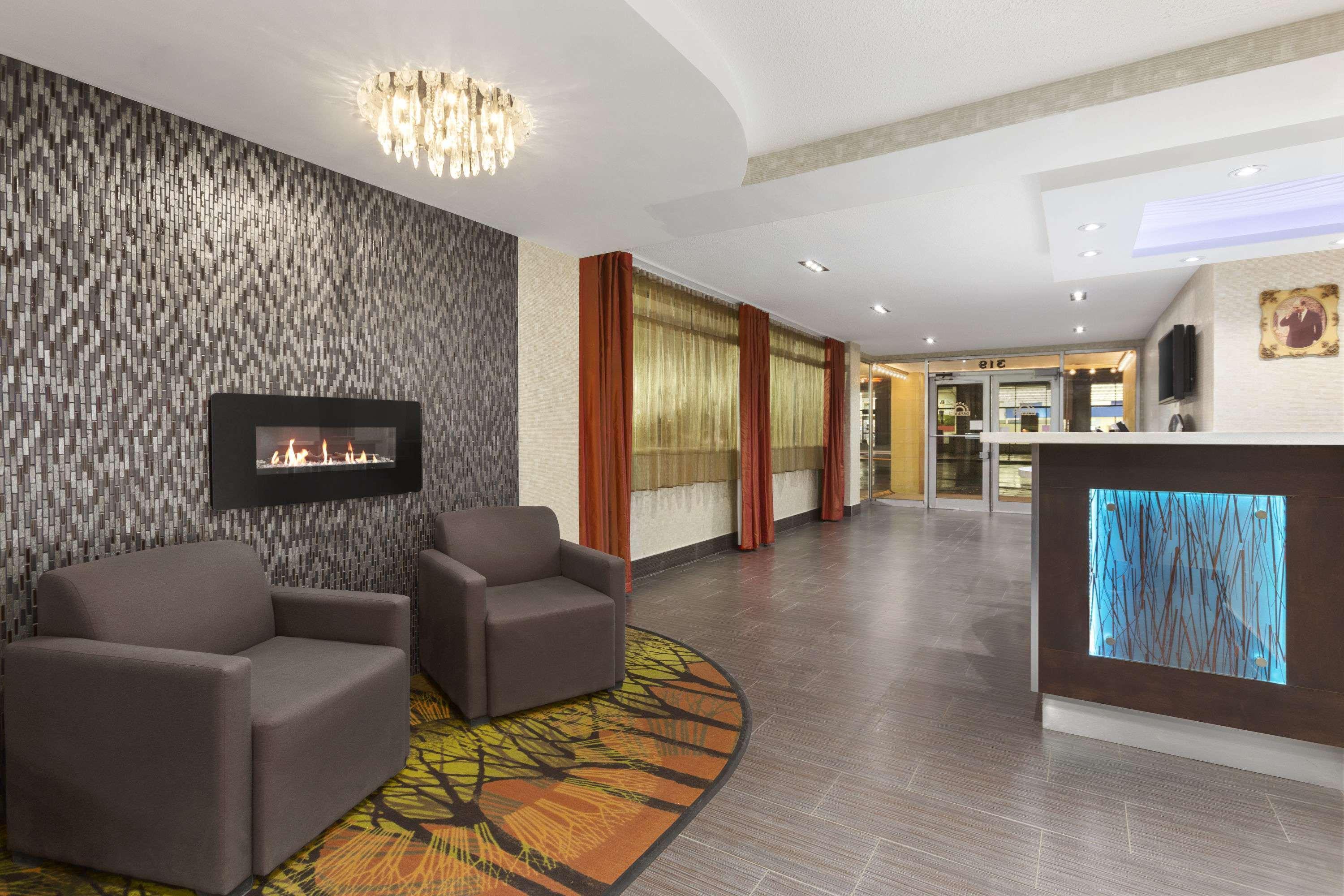 Days Inn By Wyndham Οττάβα Εξωτερικό φωτογραφία